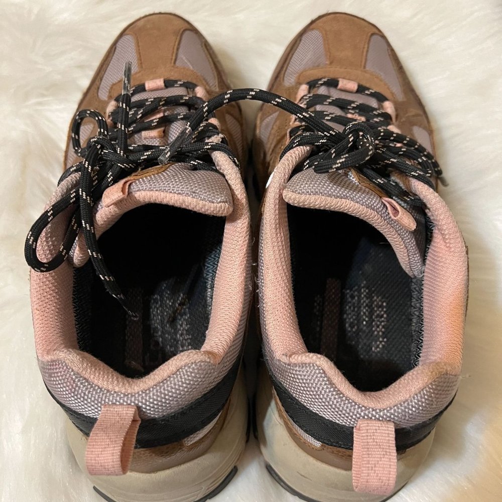 Skechers Women's Waterproof Trail Hiking Shoes, size 9 - Picture 5 of 13